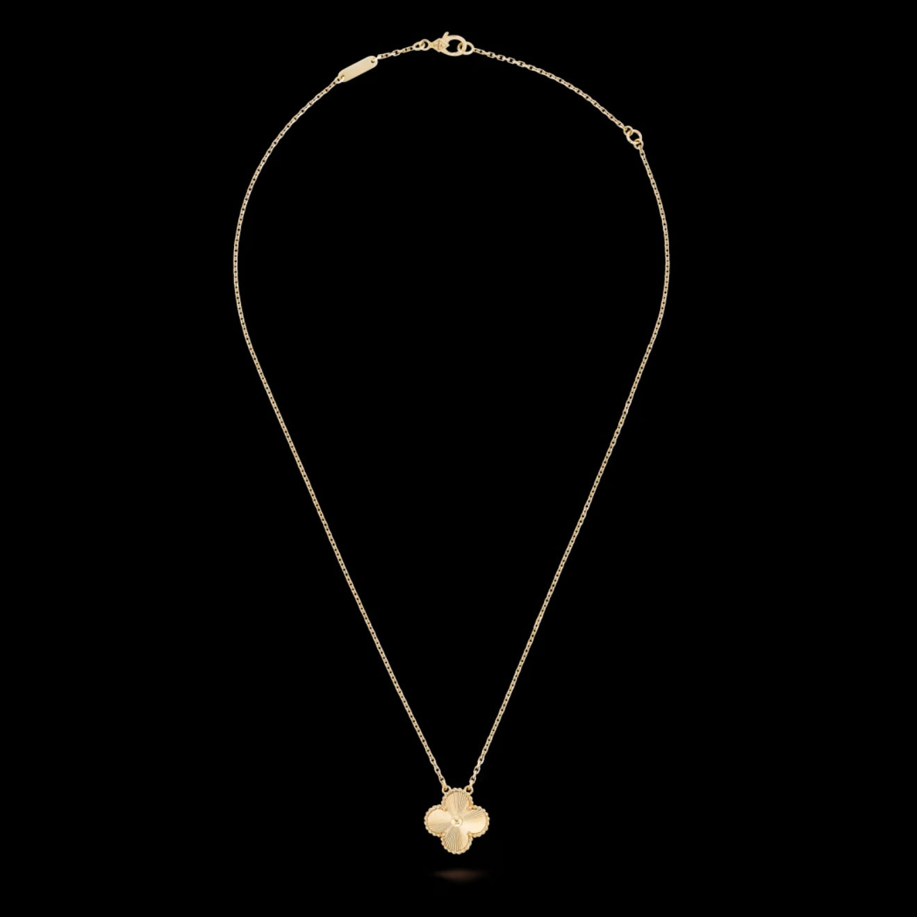 Collar Trébol Dorada / 3 en 1