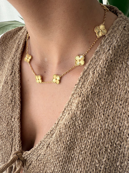Collar 10 Trébol Dorada