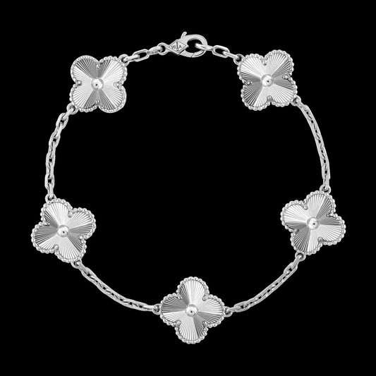 Pulsera Trébol Plateada en Plata 925 enchape Oro blanco 18k